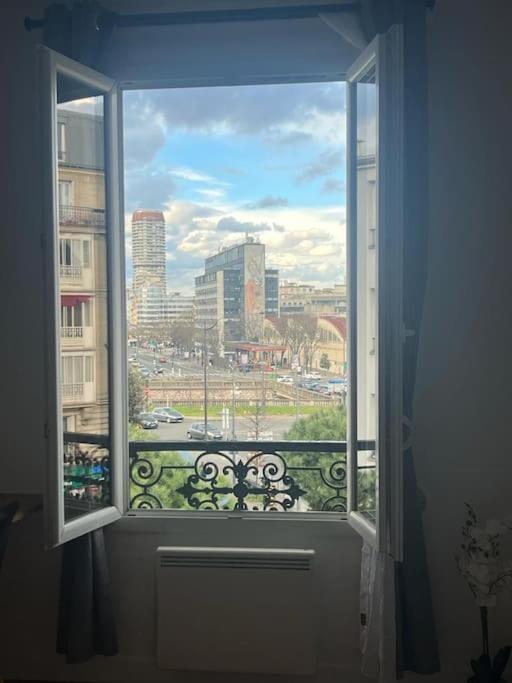 Metro 14 Et Le Metro 7 A 7 Minutes A Pied Emplacement Strategique Plus Parking Gratuit Le Kremlin-Bicêtre Kültér fotó
